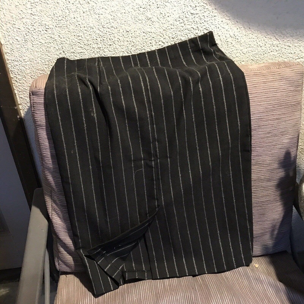 Fit Sight Pencil Skirt SzS Pinstripe Black Elastic Stretch Pre-Owned